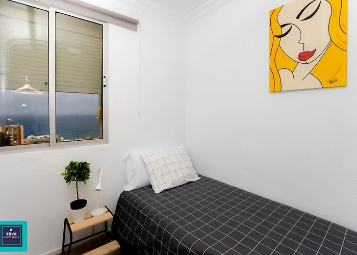 Blanca, Sea Views Palmas Digital Nomads