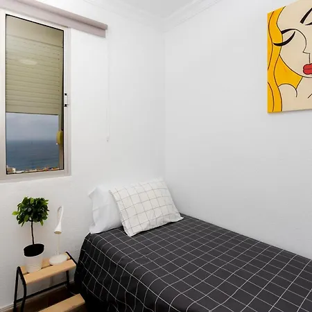 Blanca, Sea Views Palmas Digital Nomads